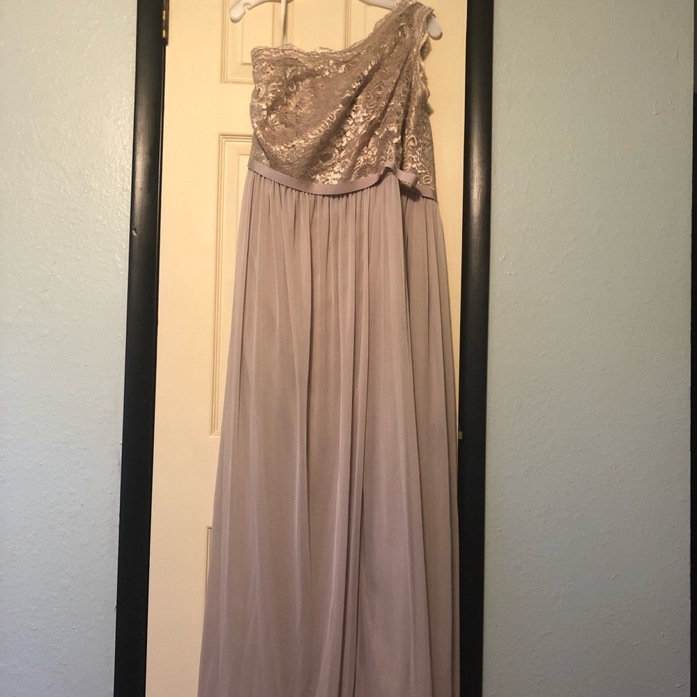 David’s Bridal Champagne Gown